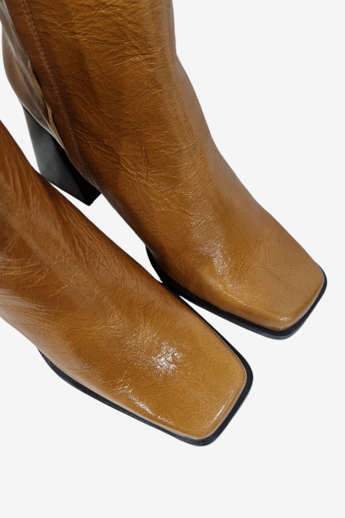 ANGEL ALARCON OCONNOR CREASED PATENT LEATHER MUSTARD BOOT