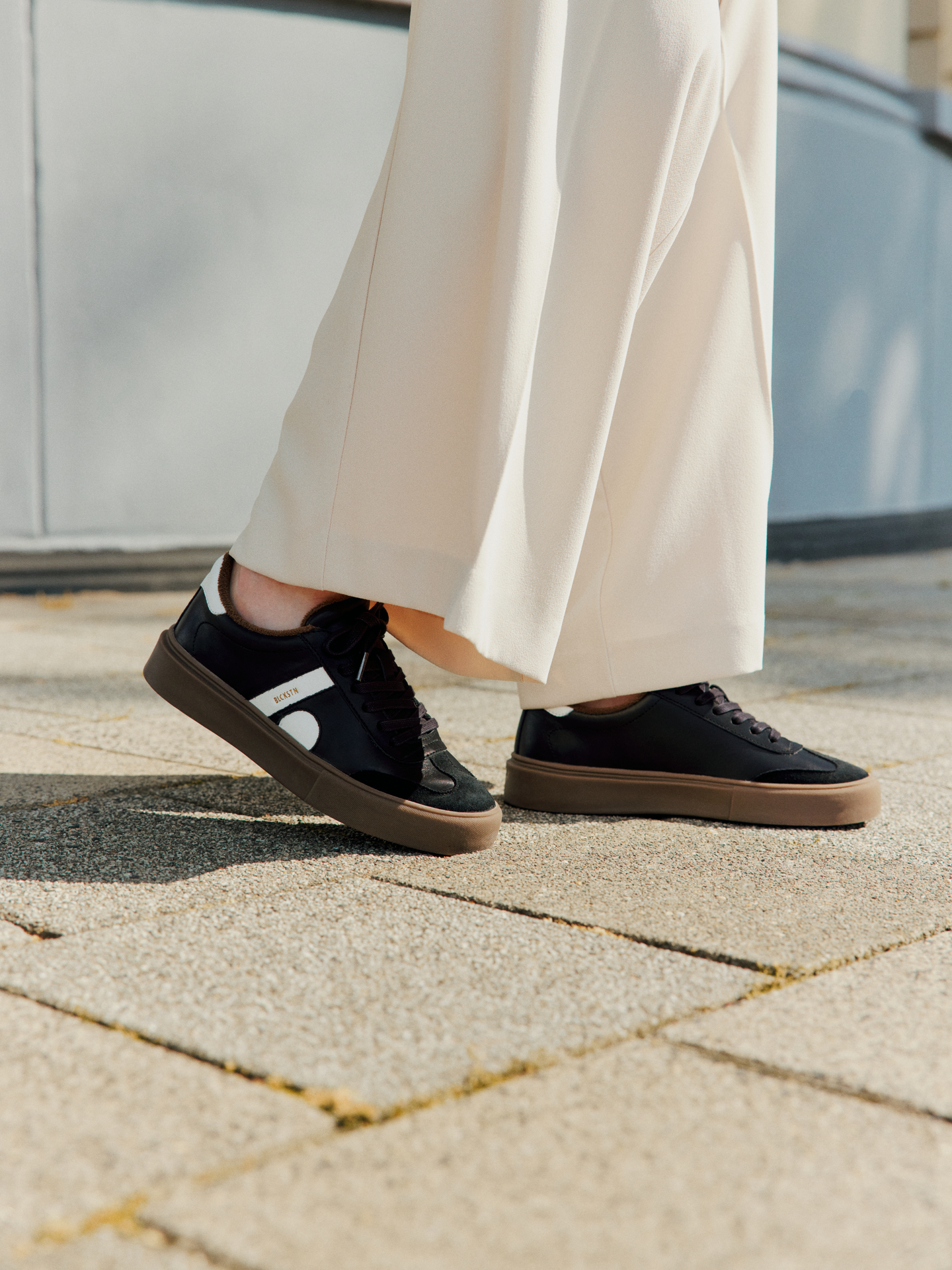 BLACKSTONE 280 BLACK LEATHER TRAINER