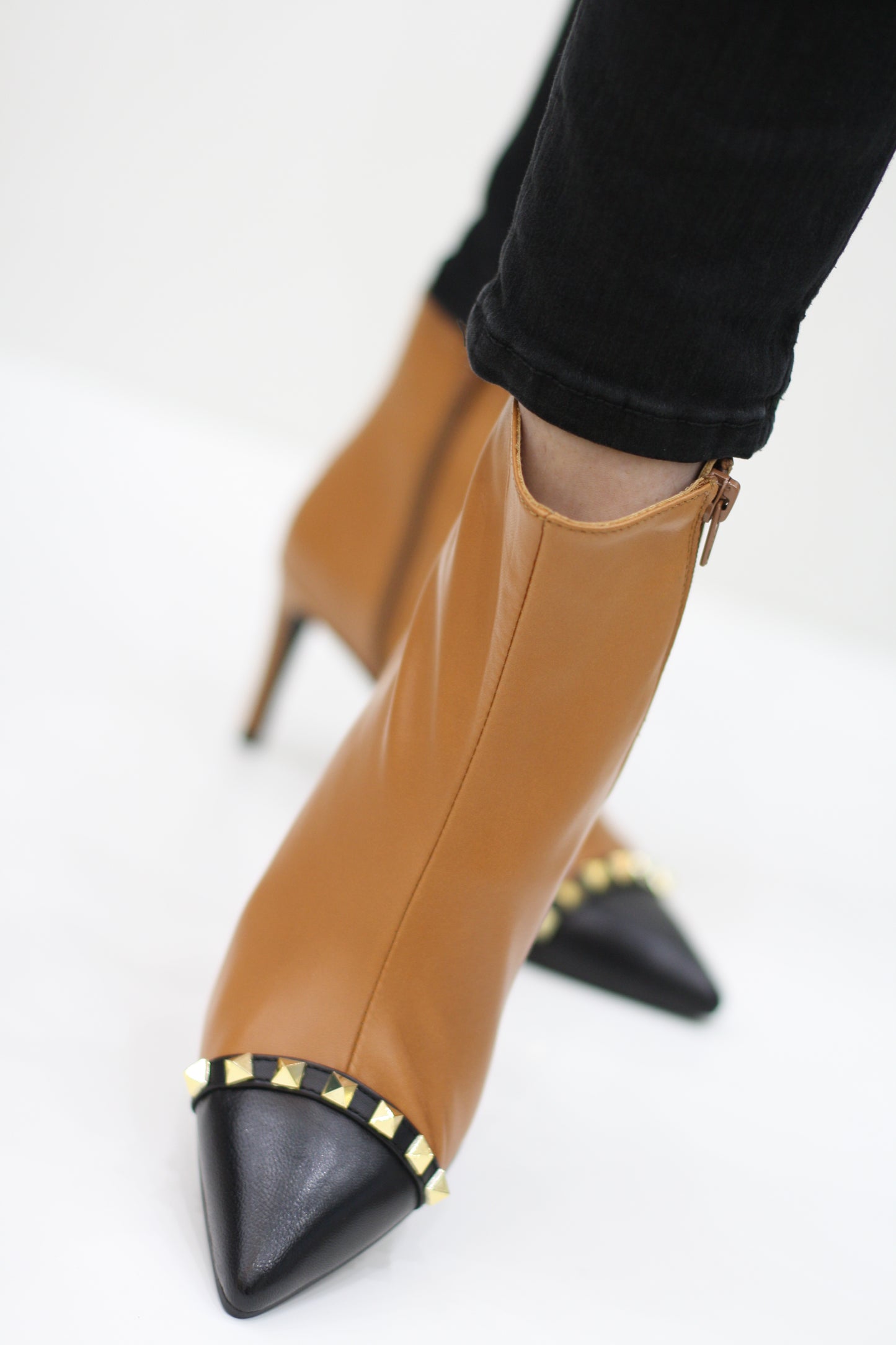 MARIAN 12602 TAN HEELED LEATHER BOOT