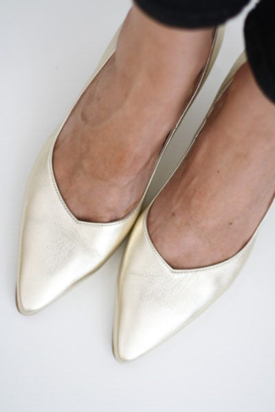 BRENDA ZARO 1070 GOLD LEATHER HEELS