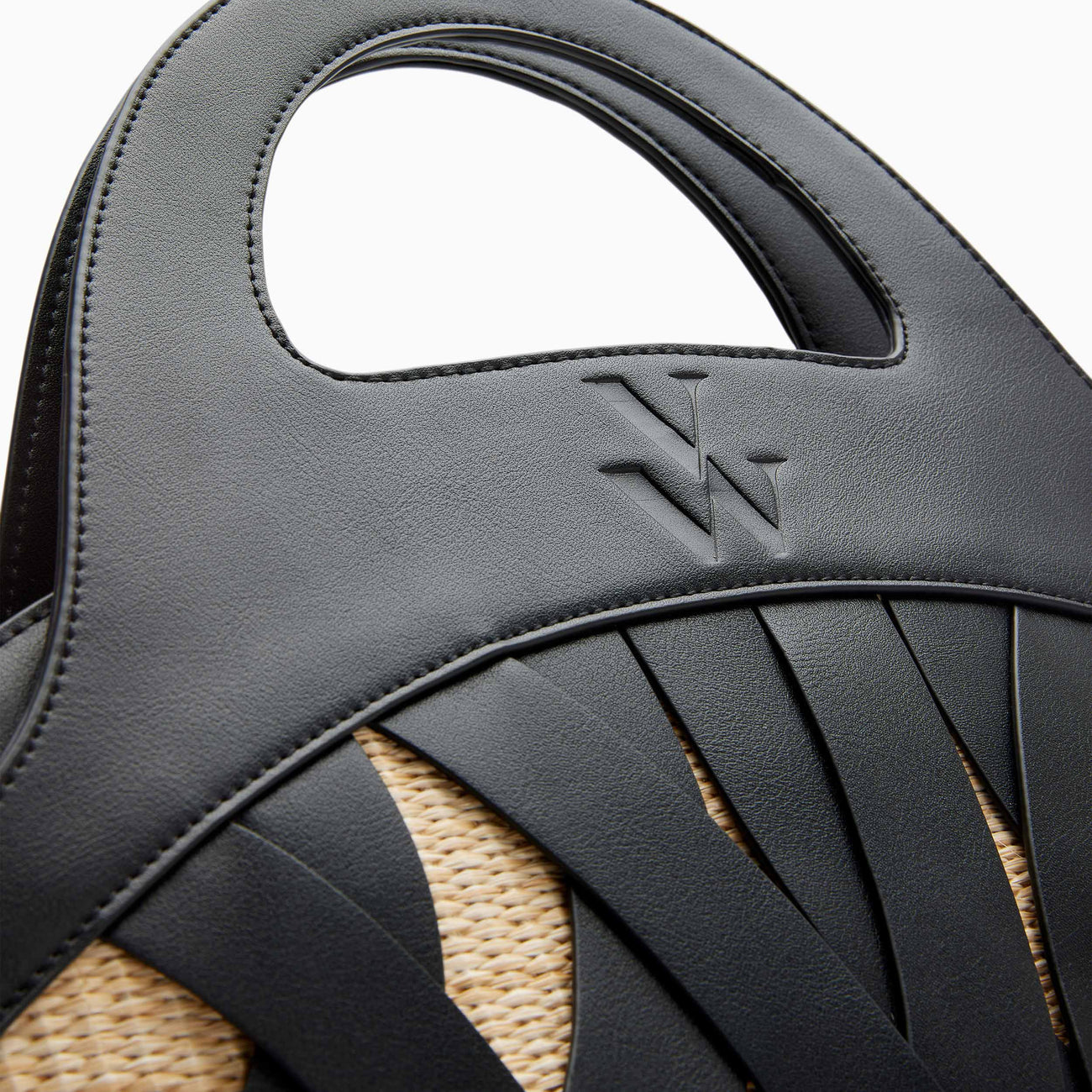 VANESSA WU EMILY RAFFIA/BLACK BAG