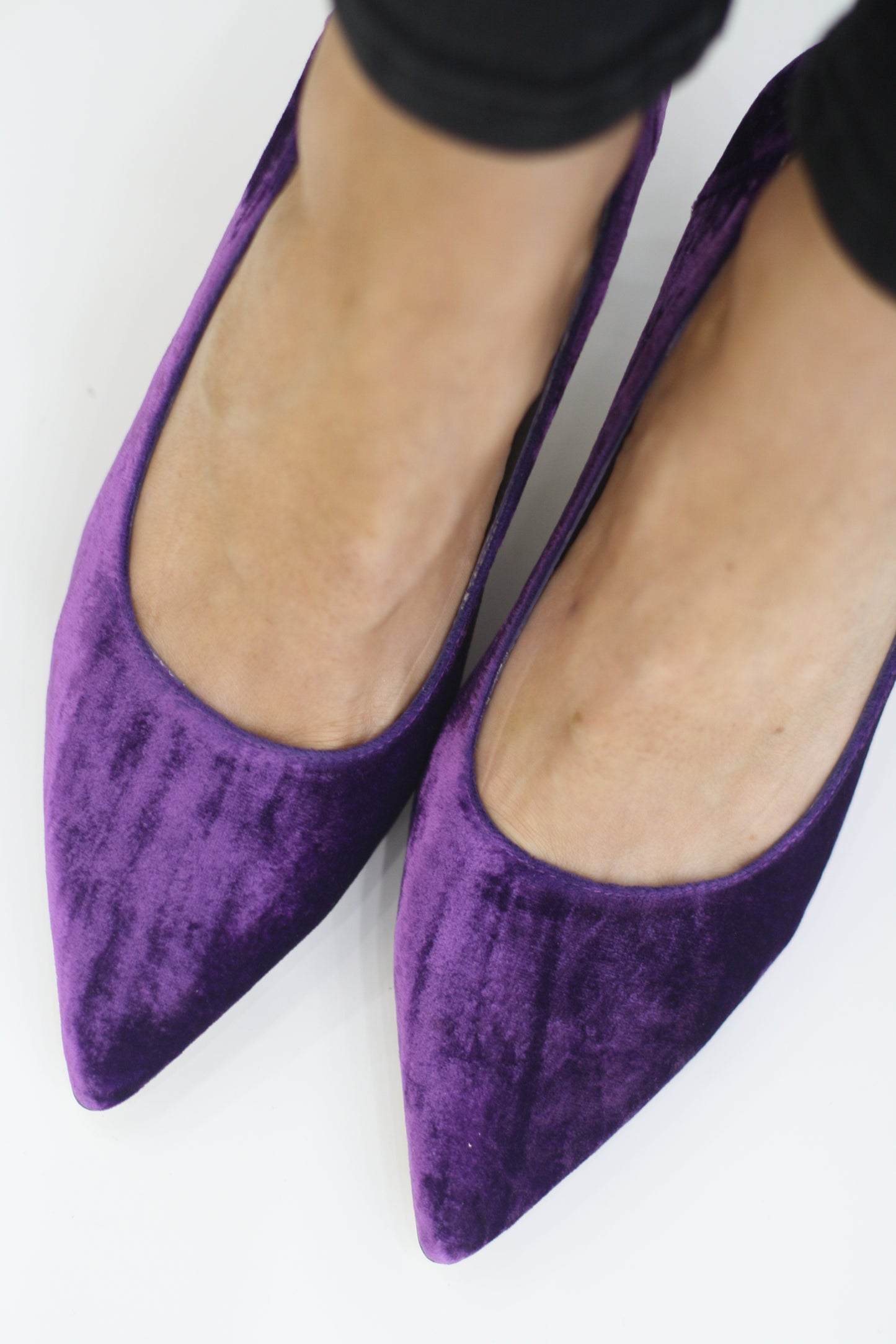 MARIAN 2715 PURPLE CRUSHED VELVET HEELS