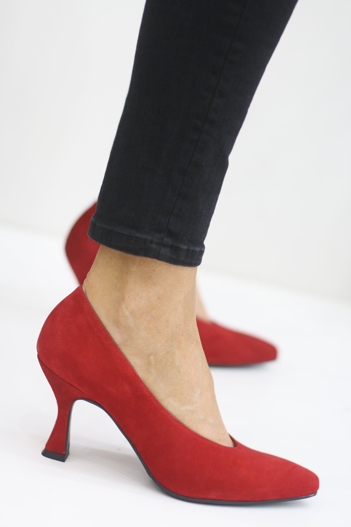 MARIAN 4601 RED SUEDE HEELS