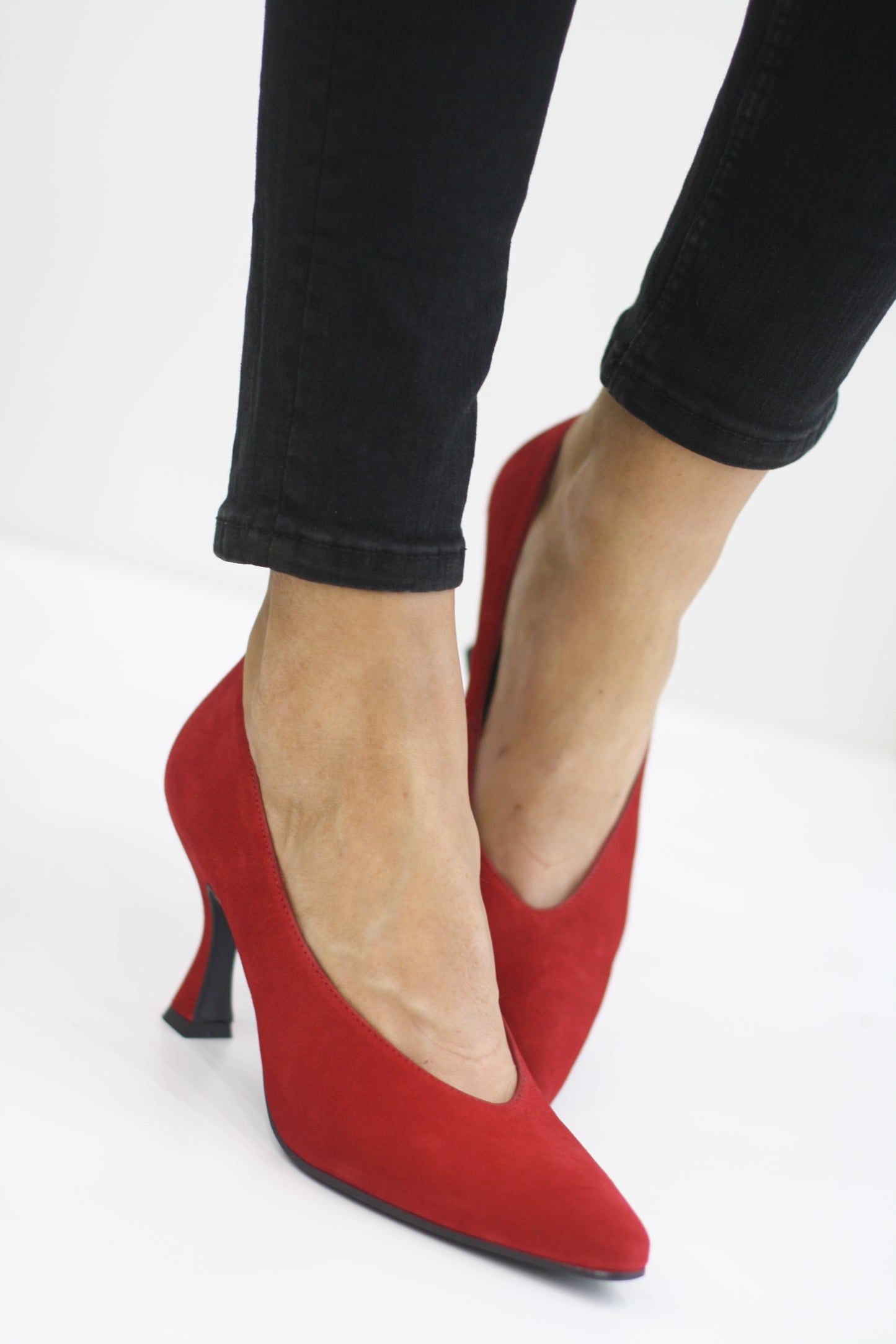 MARIAN 4601 RED SUEDE HEELS