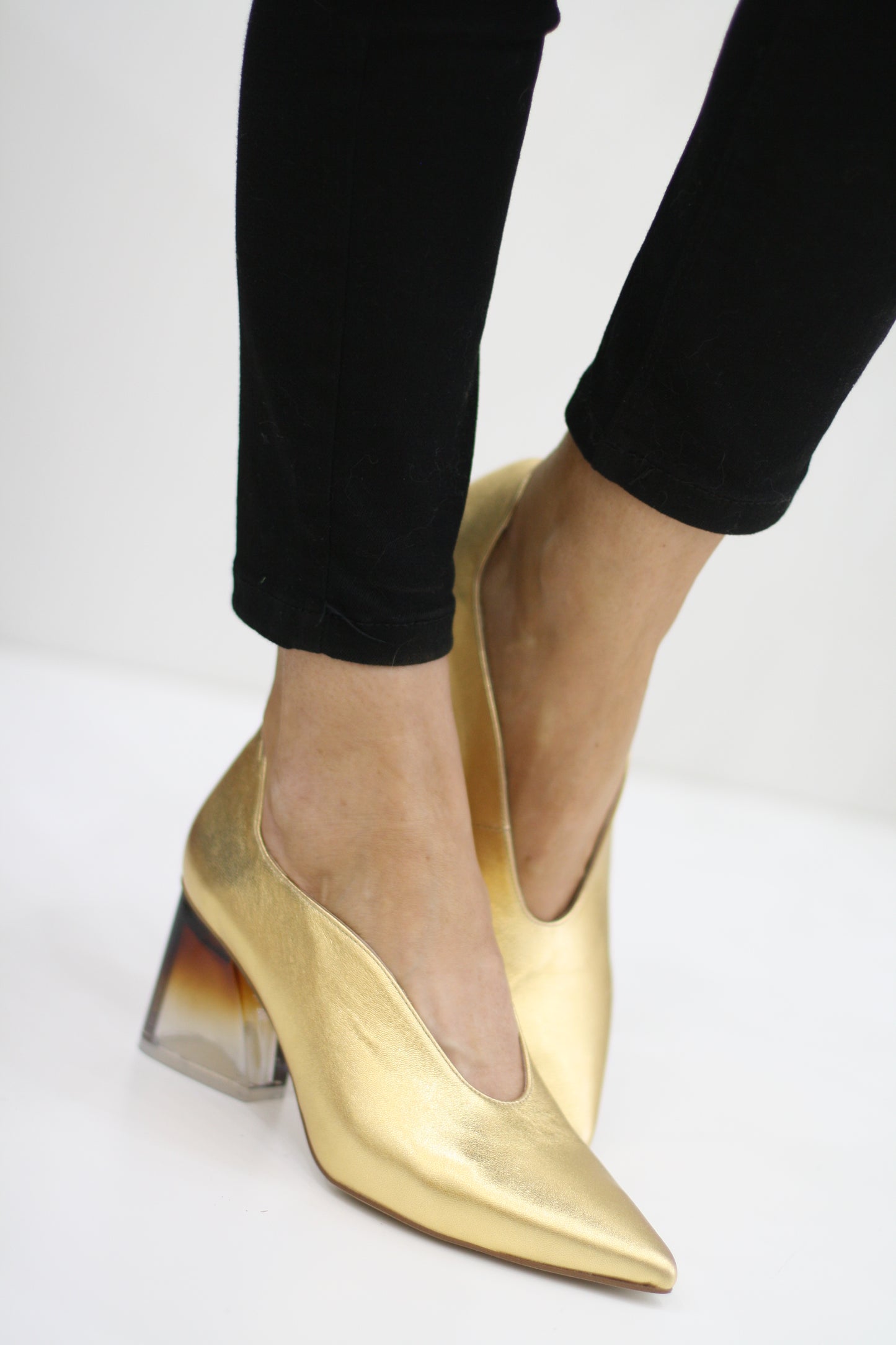 MARIAN 2915 BRIGHT GOLD LEATHER BLOCK HEEL