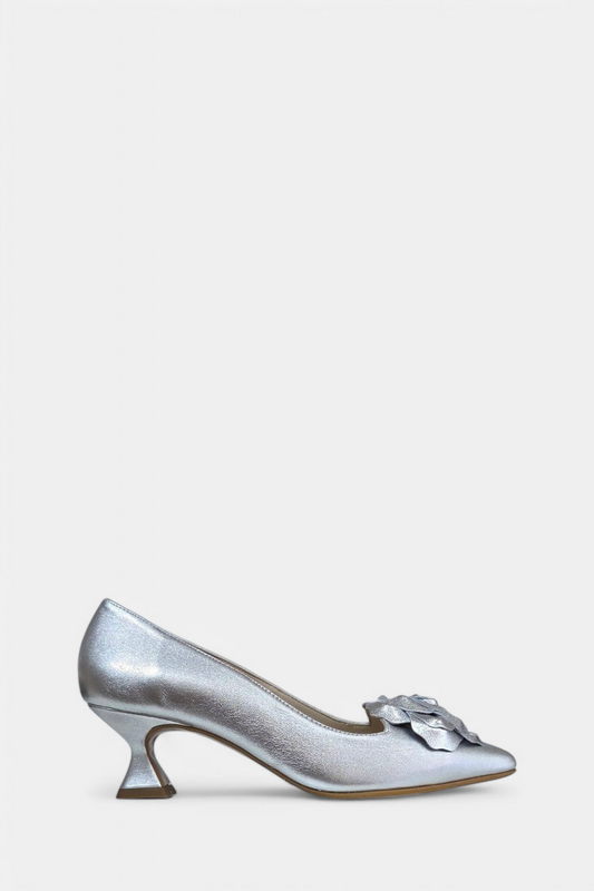 MARIAN 1809 SILVER LEATHER ROSE DETAILING