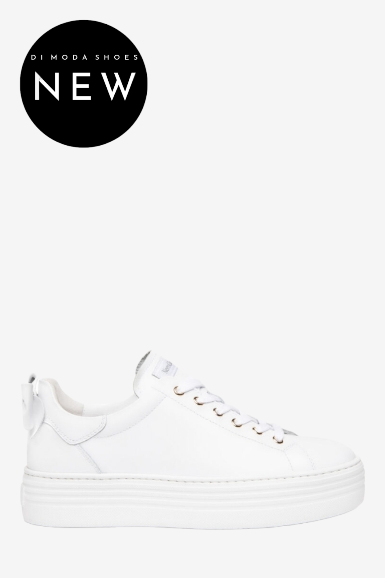 White hot sale bow trainers