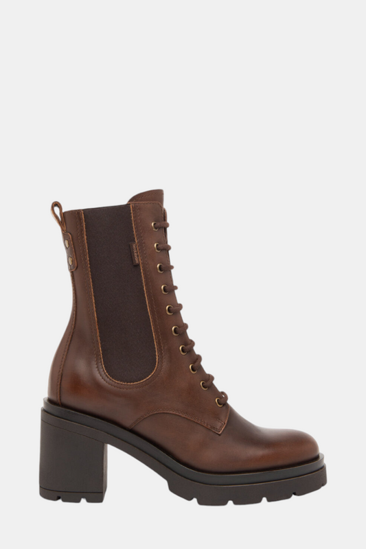 NEROGIARDINI 411964 TAN LEATHER HEELED CHELSEA BOOT