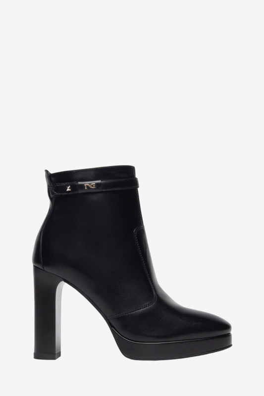 NERO GIARDINI 308722 BLACK HEELED LEATHER BOOY