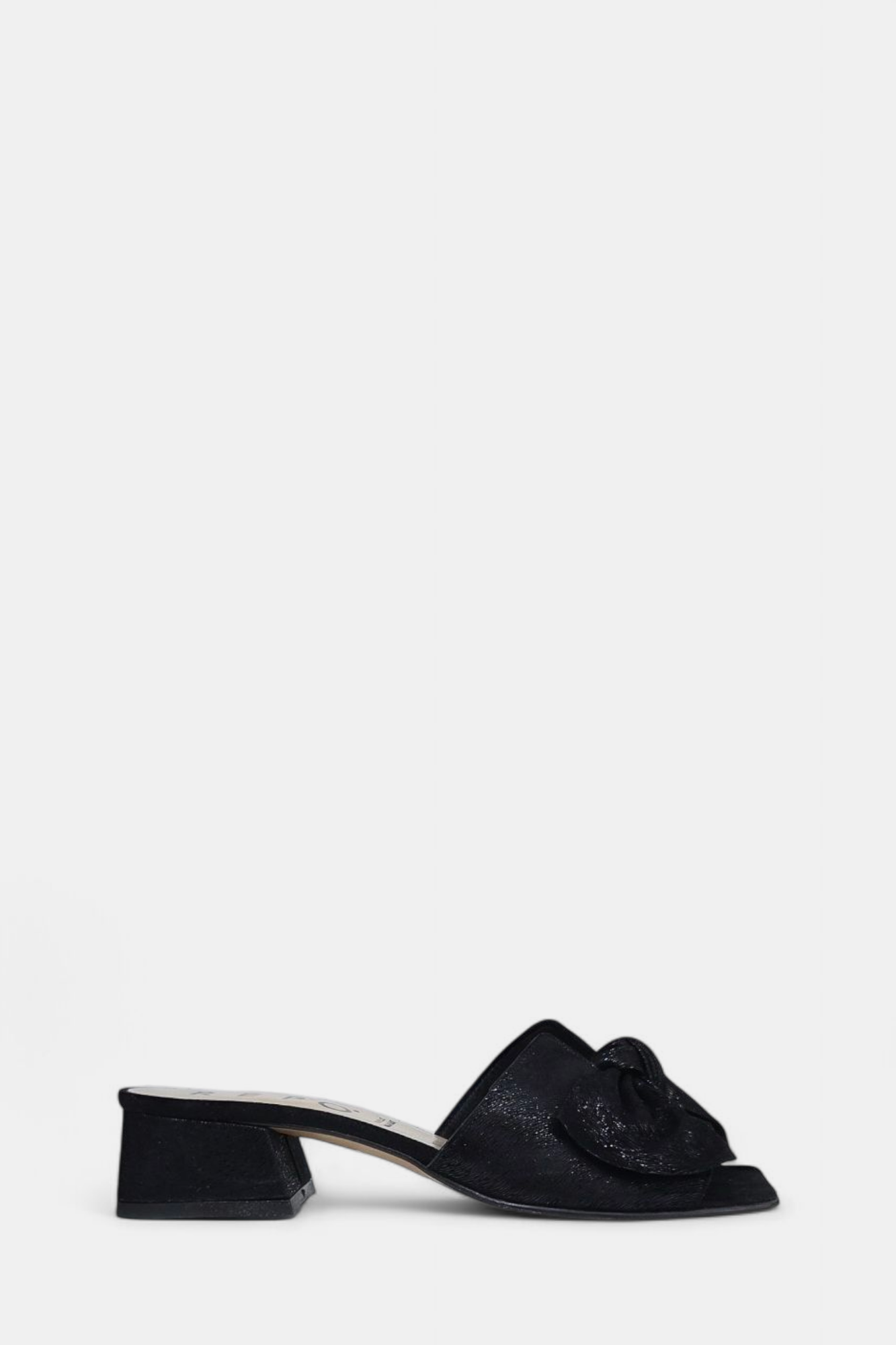 Repo shoes