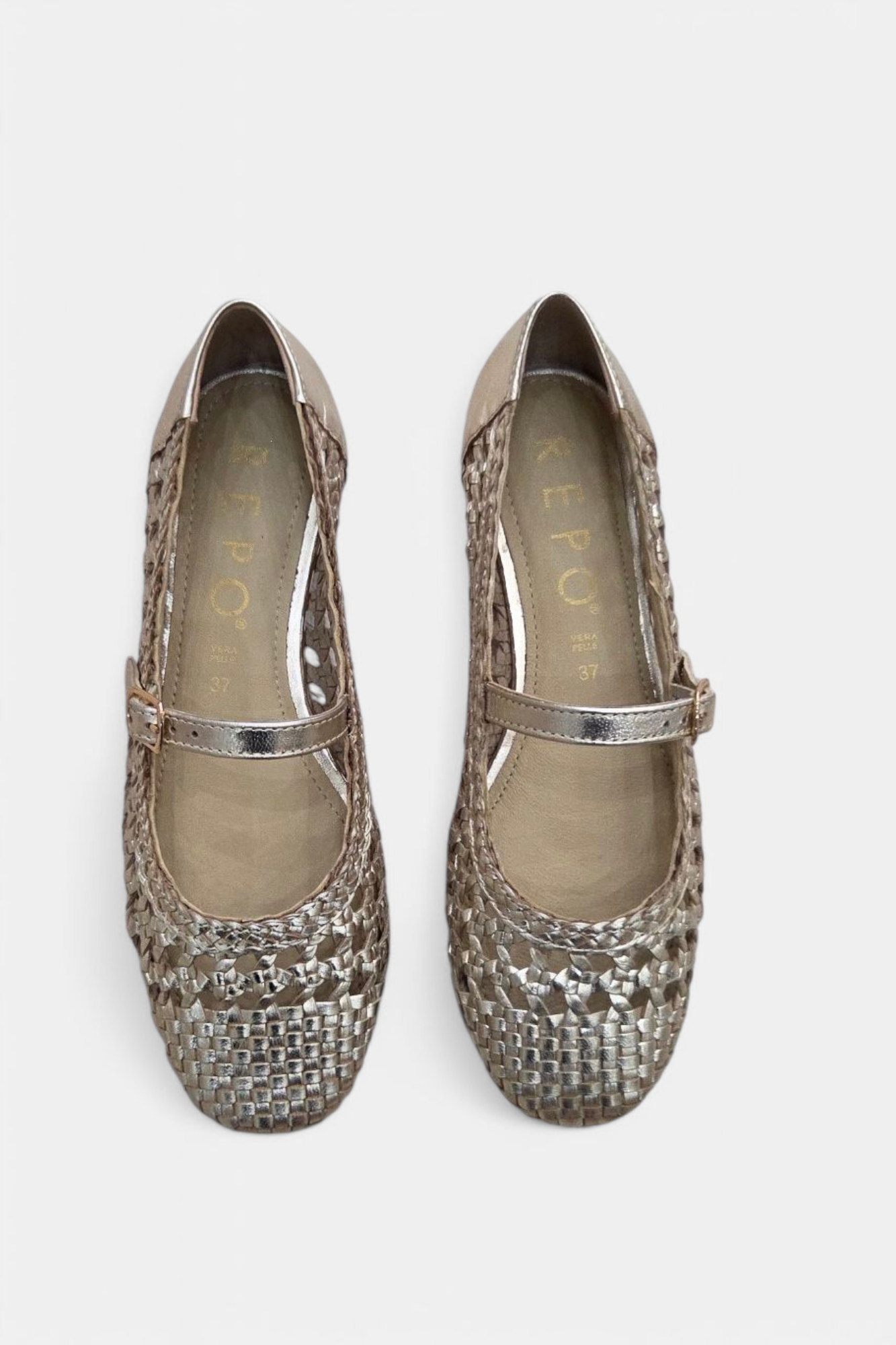 Repo shoes