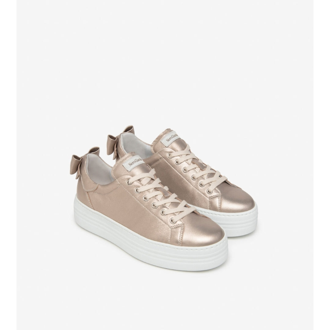 NERO GIARDINI E409965D ROSE GOLD BOW TRAINER