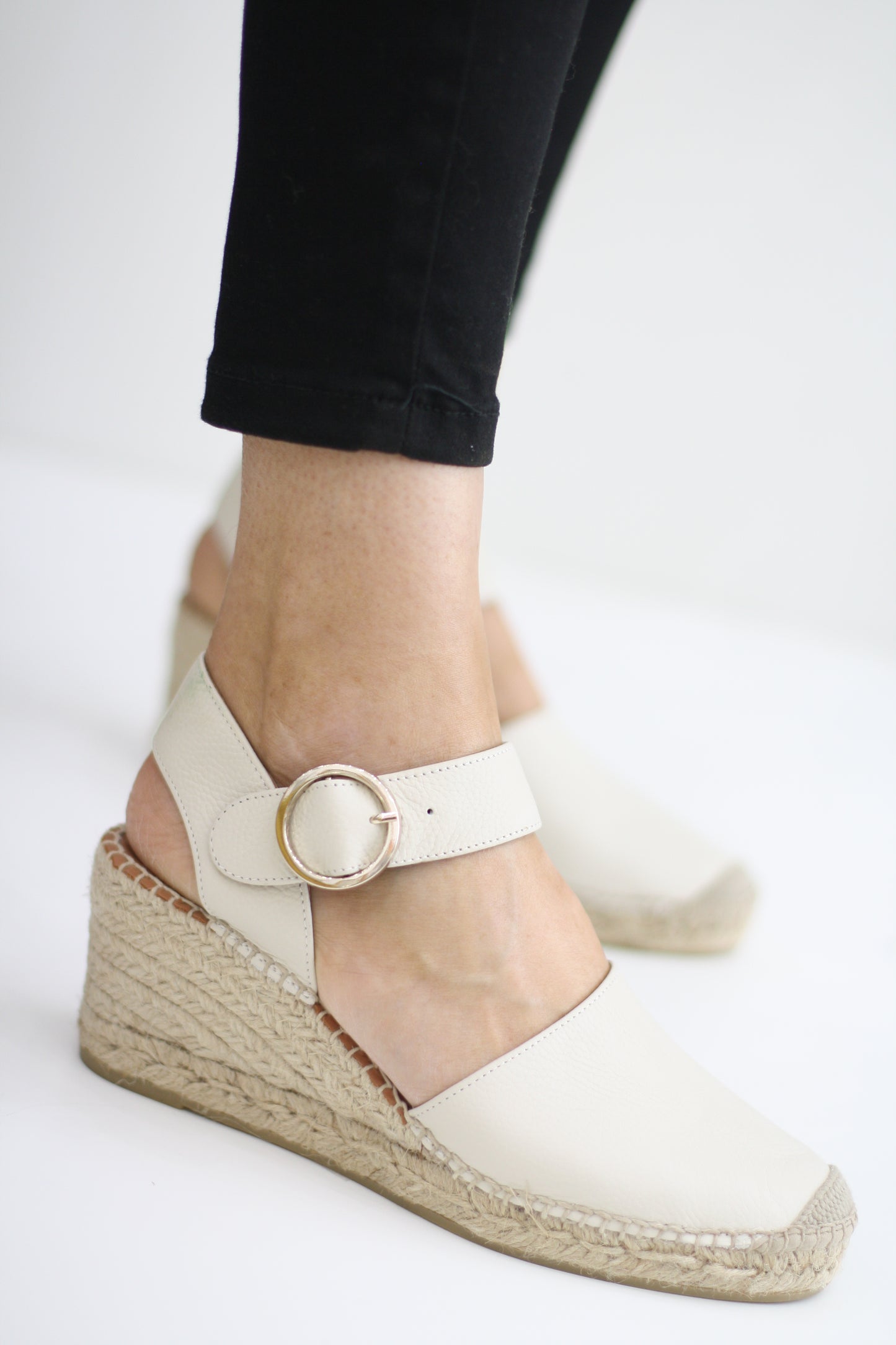 VIGUERA 1922 CREAM LEATHER ESPADRILLE WEDGES