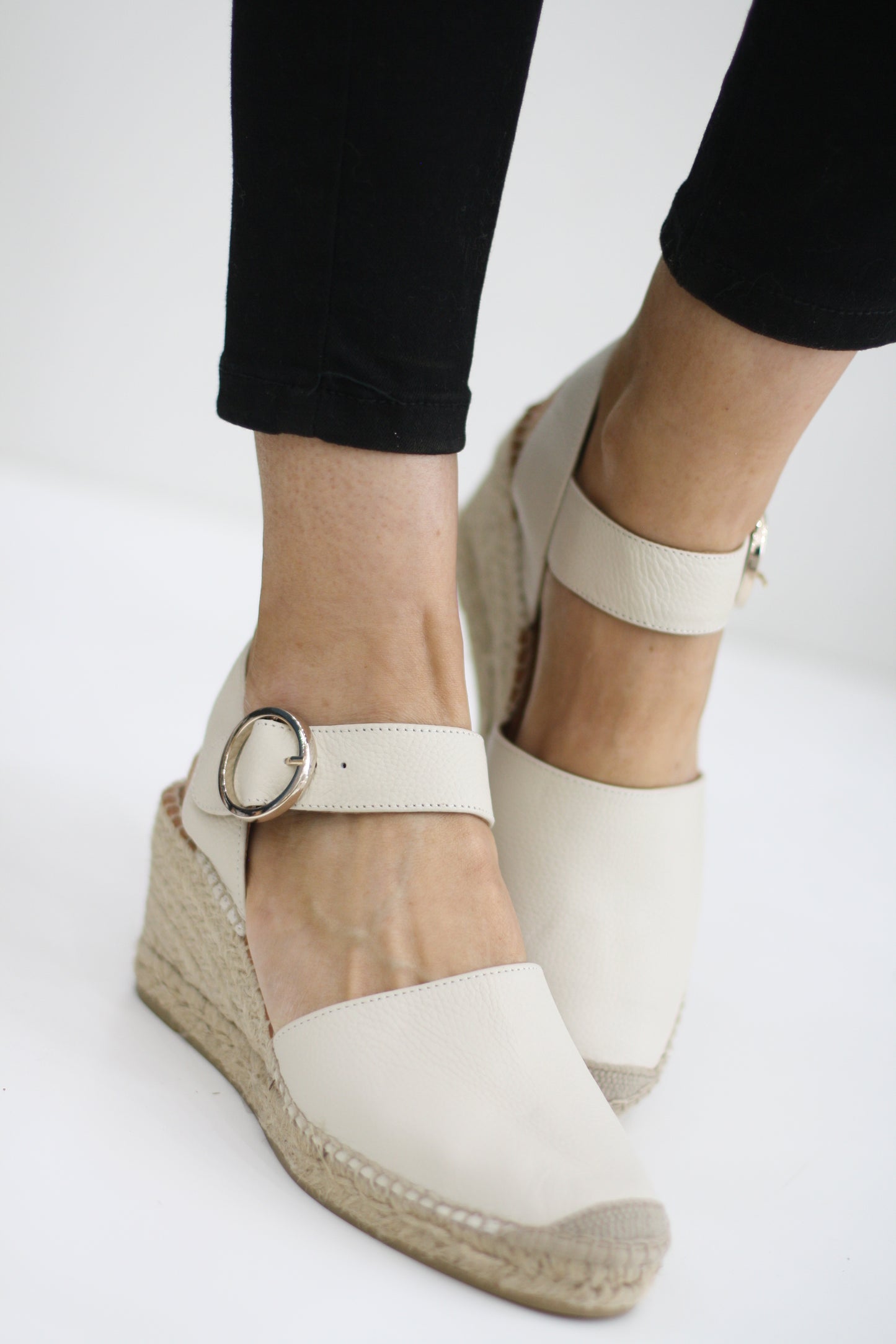 VIGUERA 1922 CREAM LEATHER ESPADRILLE WEDGES