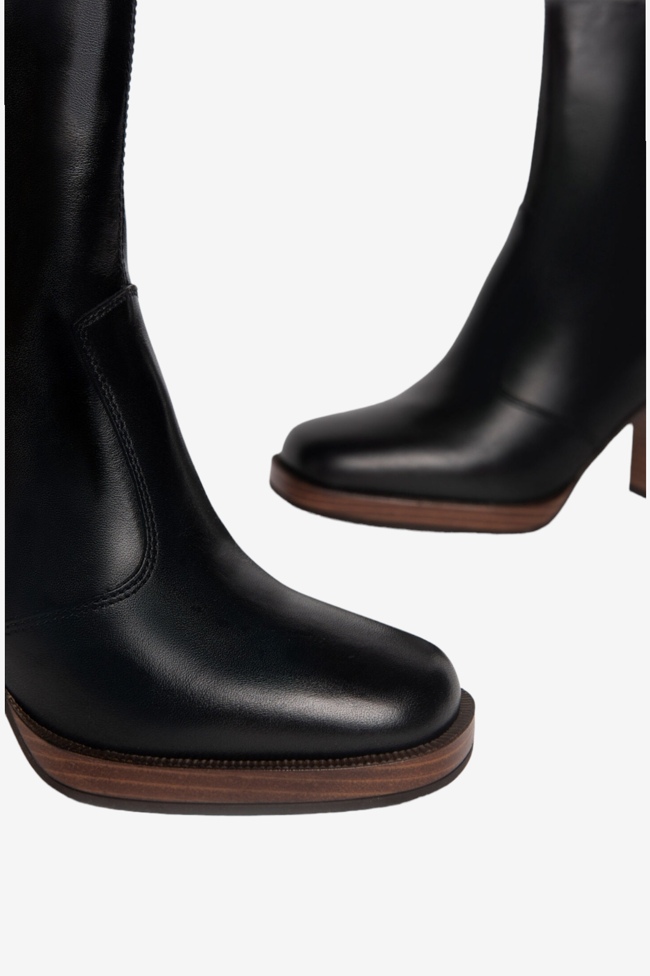 NERO GIARDINI 205062 BLACK HEELED LEATHER BOOT