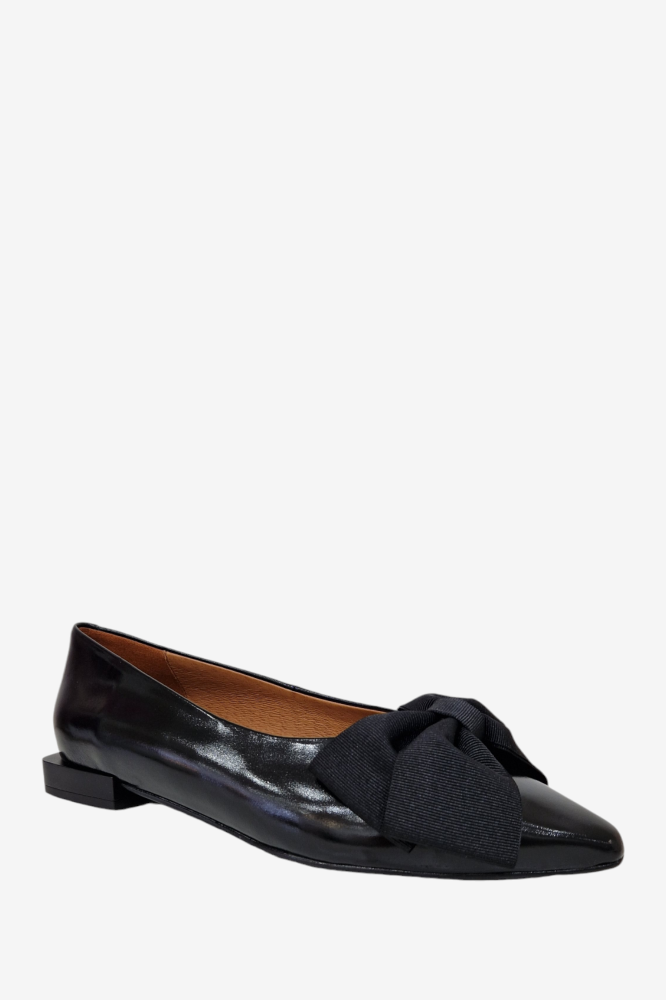 ANGEL ALARCON LAYLA BLACK LEATHER BOW SHOE