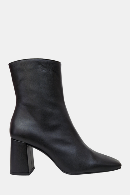 ANGEL ALARCON DRIMIA BLACK LEATHER BOOT