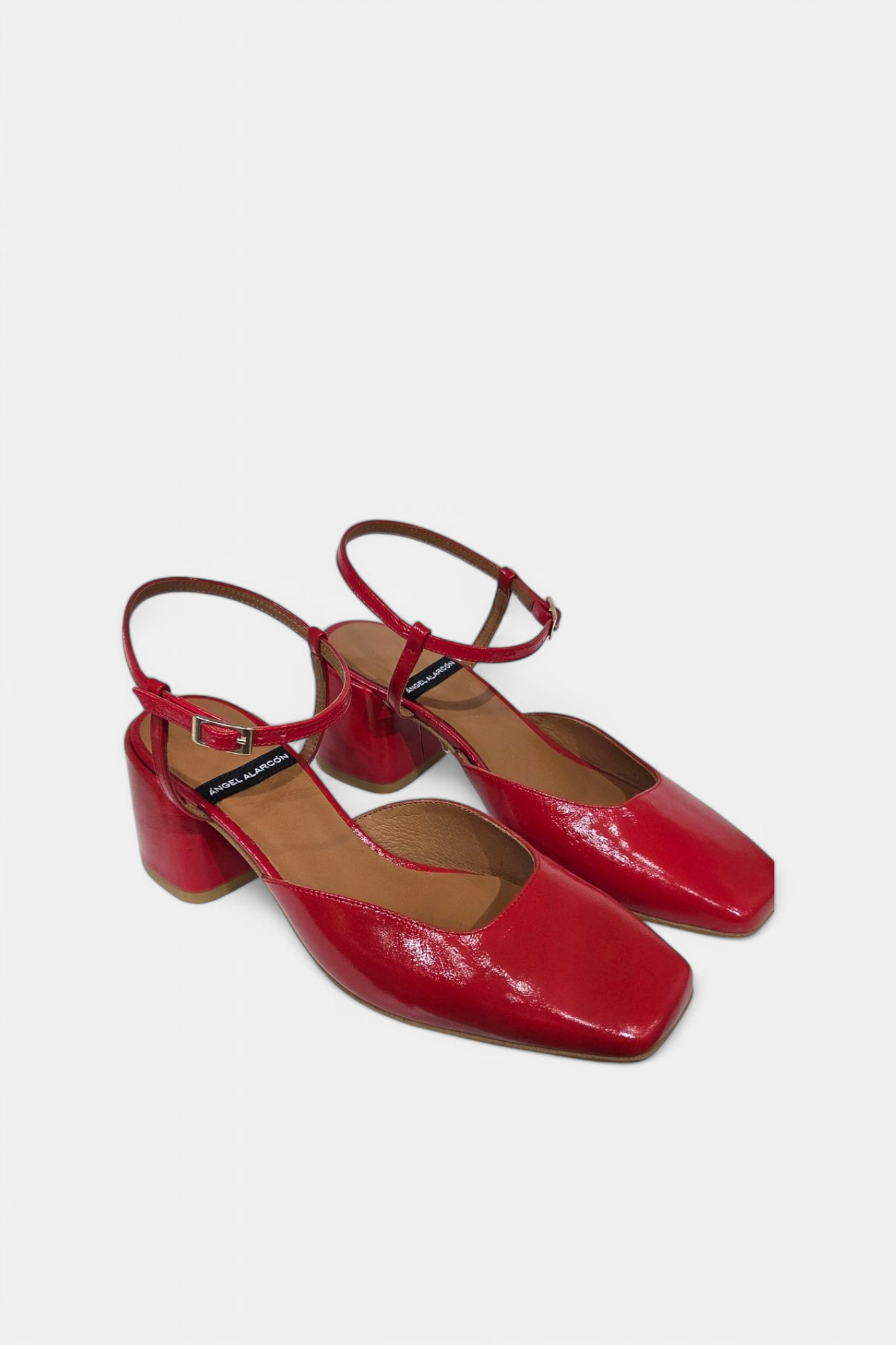 ANGEL ALARCON MARIE RED PATENG LEATHER HEELED PUMP