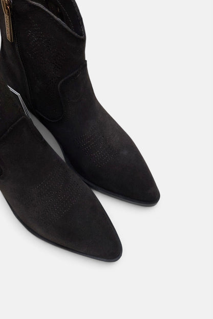 Carmela shoes