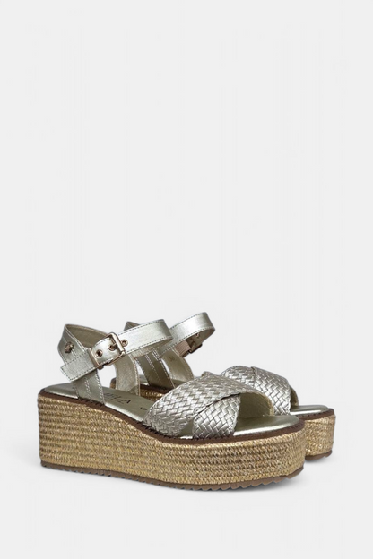 CARMELA 162361 GOLD WOVEN LEATHER WEDGE