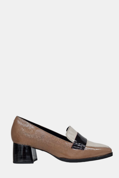 D'CHICAS 4725 HEELED LEATHER LOAFER