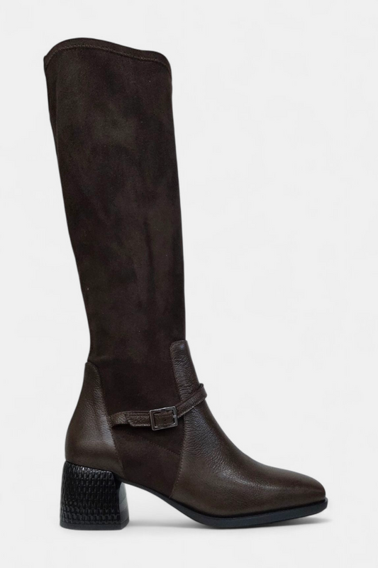 D'CHICAS BROWN LEATHER KNEE HIGH BOOT