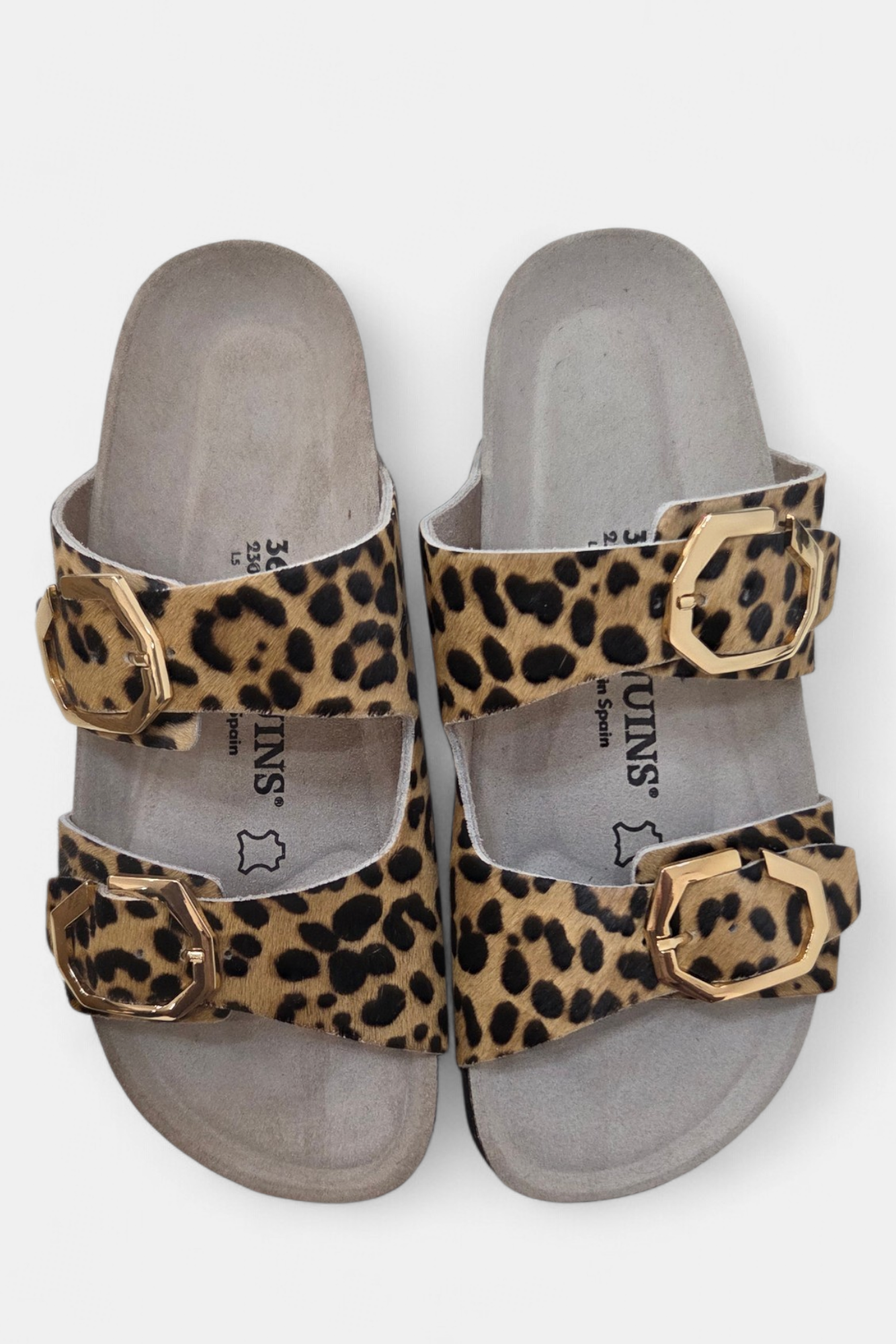 Genuins sandal