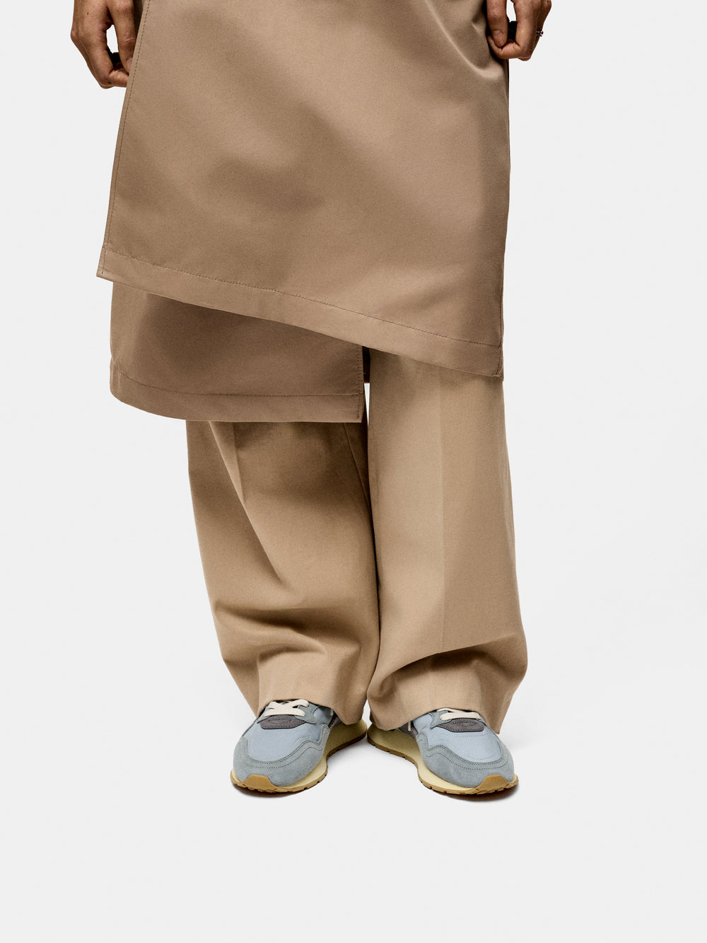 HOFF CITY RETRO LIGHT BLUE TRAINER