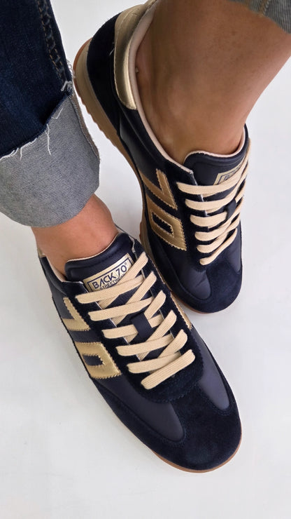 BACK70 NAVY/ GOLD JOGGER
