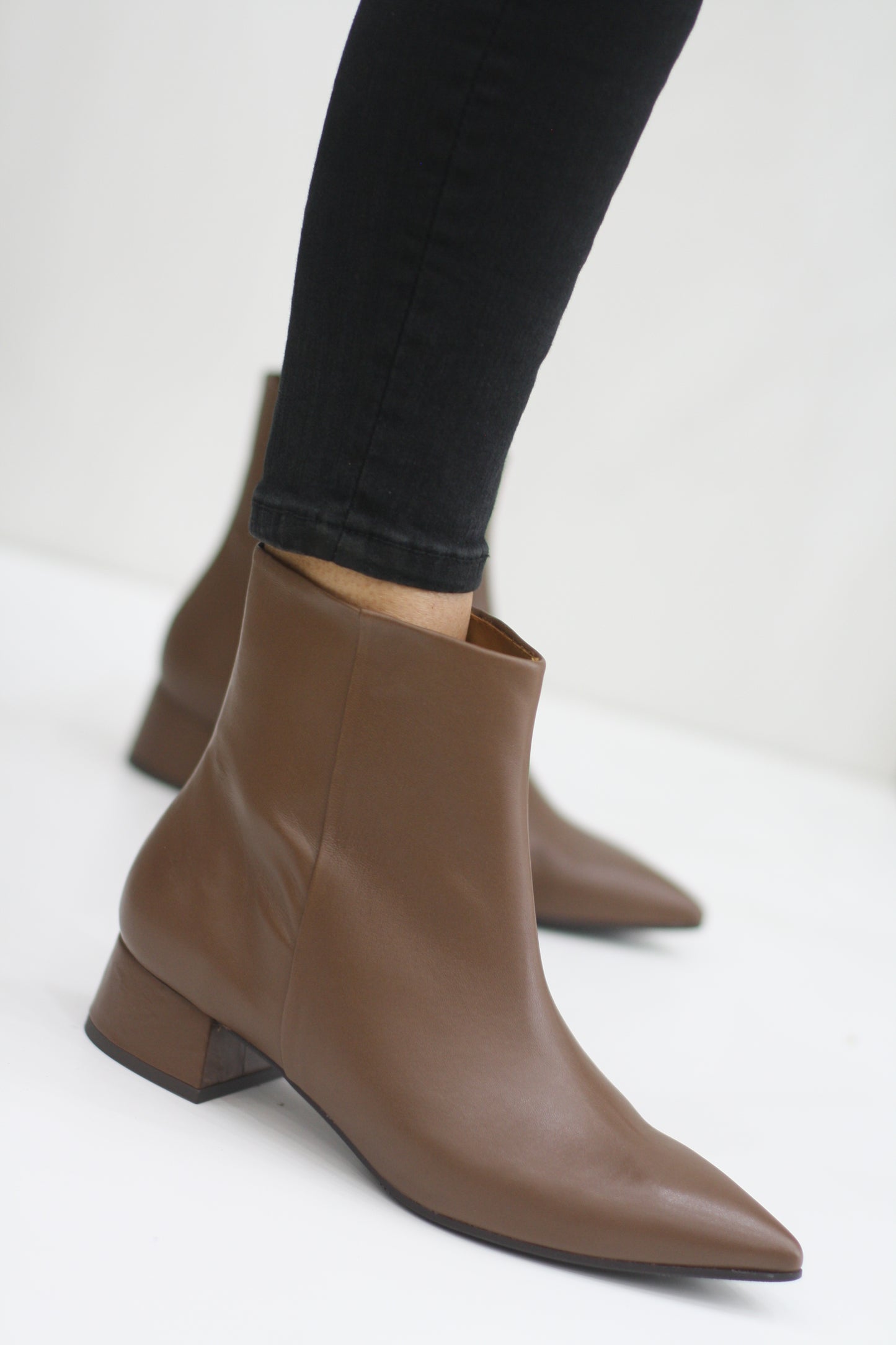 MARIAN 11604 BROWN LEATHER BOOT