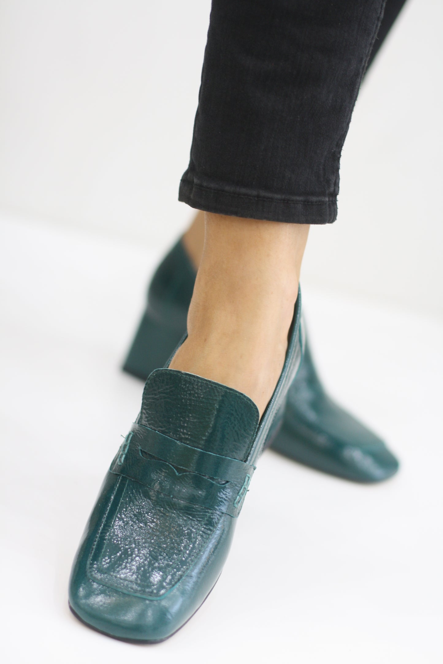 MARIAN 7802 GREEN LEATHER HEELED LOAFER