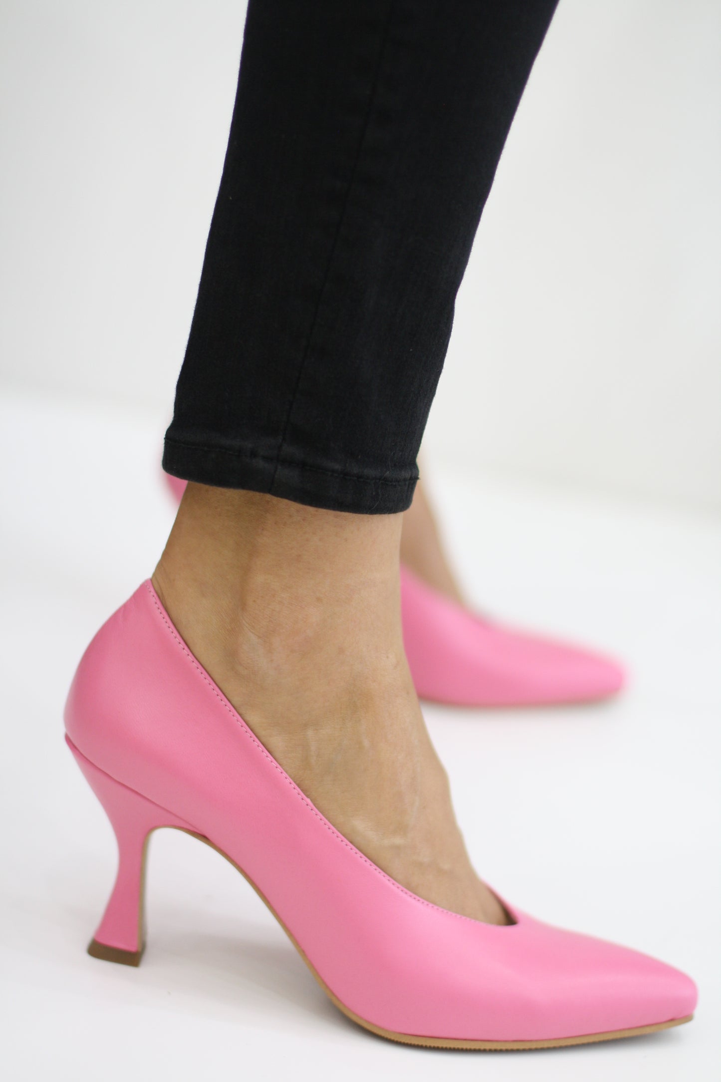 MARIAN 4601 CHICLE PINK LEATHER HEELS