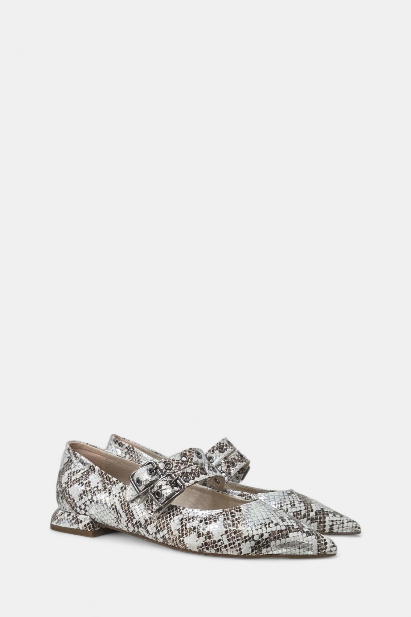 Marian shoes