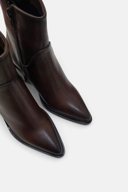 MJUS 39202 BROWN LEATHER HEELED BOOT