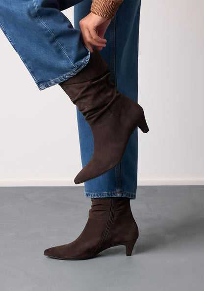 PAUL GREEN 8325 MOCCA BROWN RUCHED SUEDE BOOT