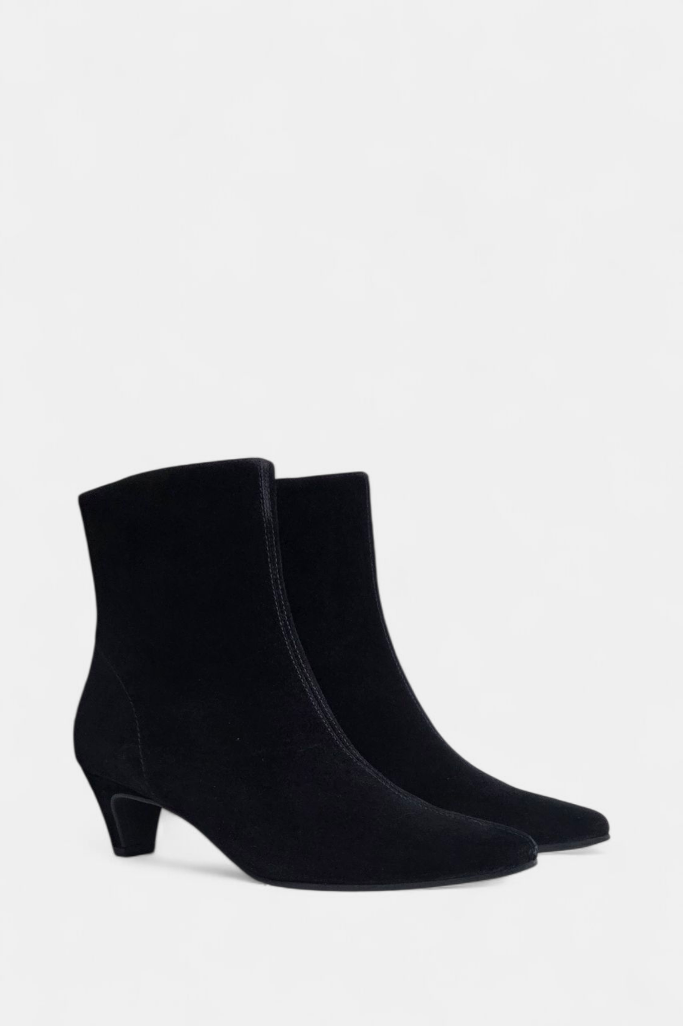 PAUL GREEN 8288 BLACK SUEDE KITTEN HEEL BOOT