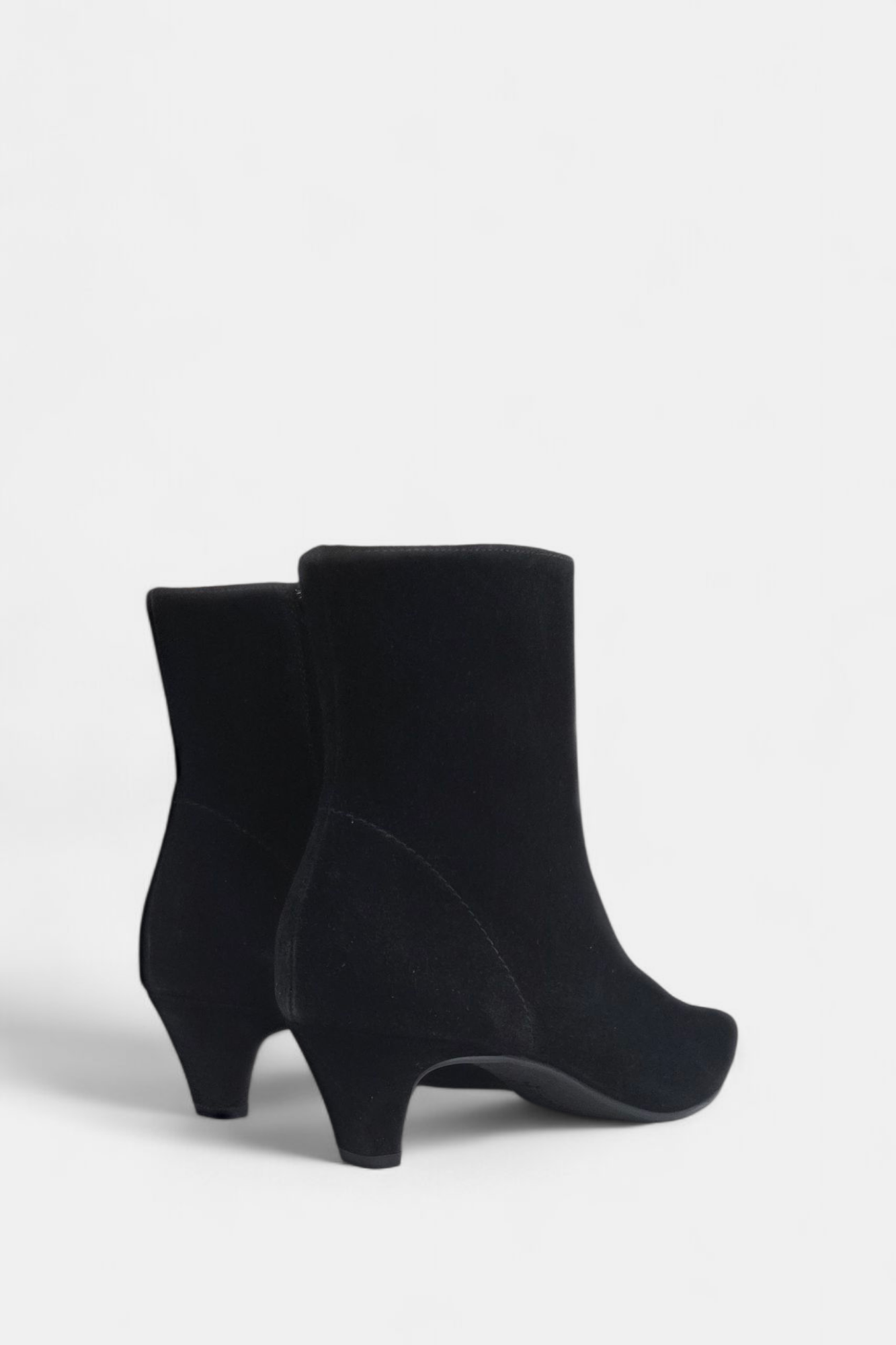 PAUL GREEN 8288 BLACK SUEDE KITTEN HEEL BOOT
