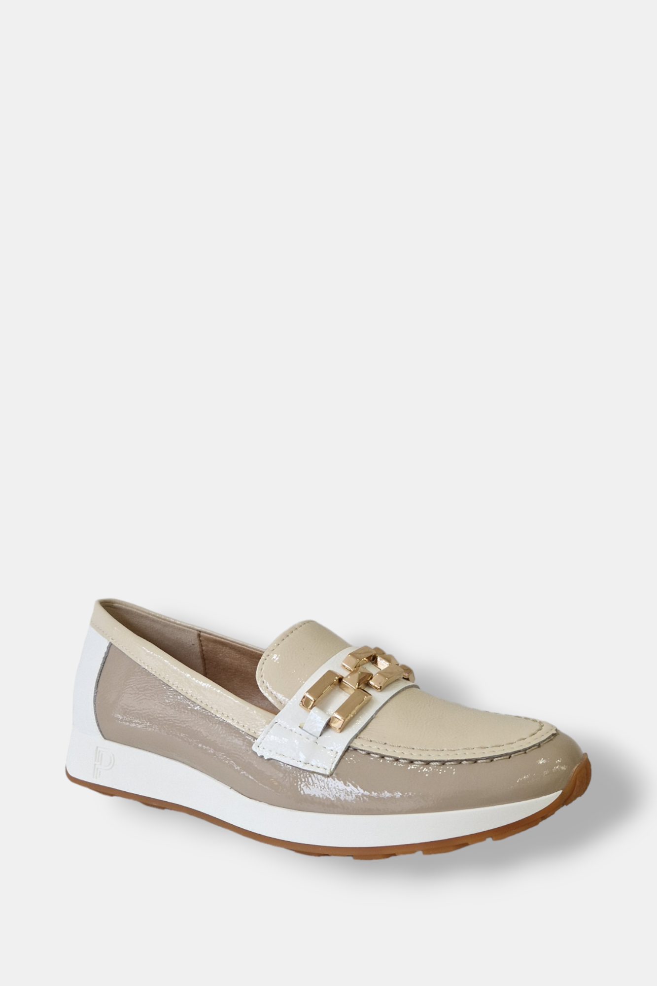 PITILLOS 5675 TAUPE/WHITE PATENT LEATHER LOAFER