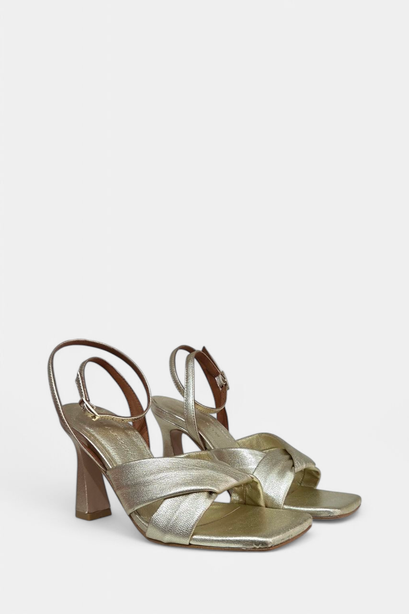 ANGEL ALARCON GOLD LEATHER HEELED SANDAL