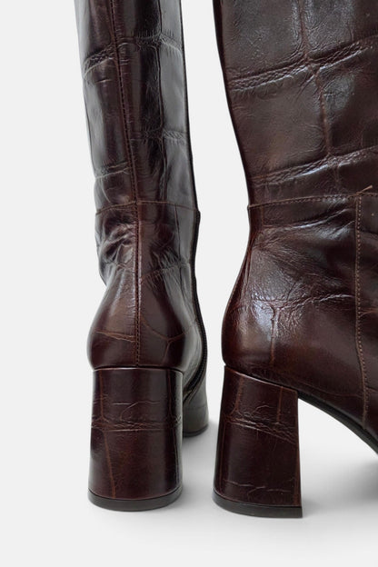 ÁNGEL ALARCÒN BROWN CROC LEATHER KNEE HIGH BOOT