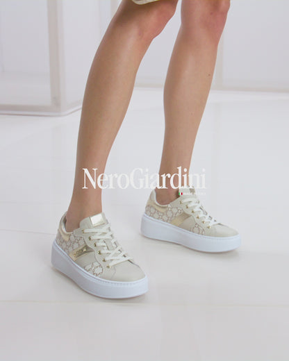 NEROGIARDINI E513080 LOGO PRINTED LEATHER TRAINER